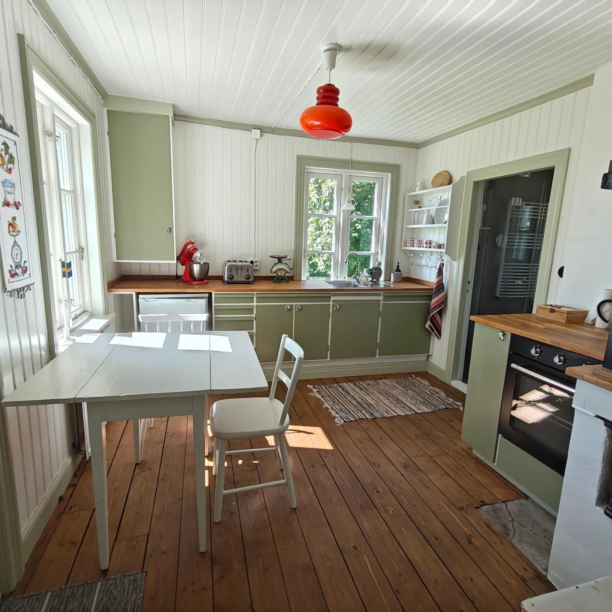 Lilla Backen Villa Hjo Eksteriør bilde